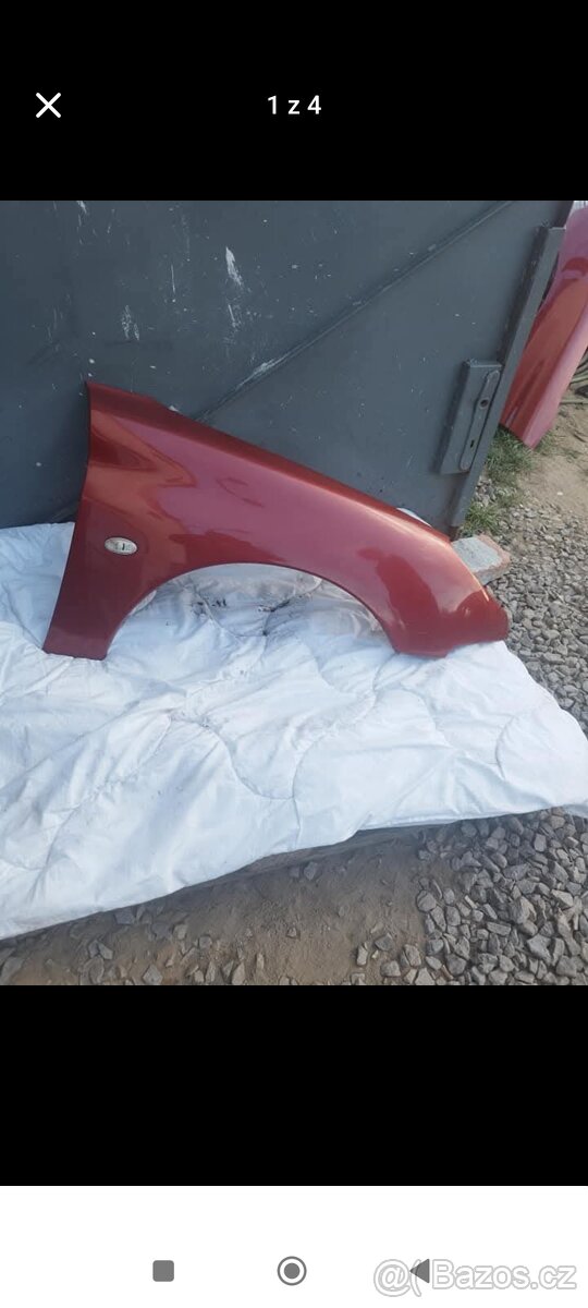 Prodám Pravý BLATNÍK PEUGEOT 206