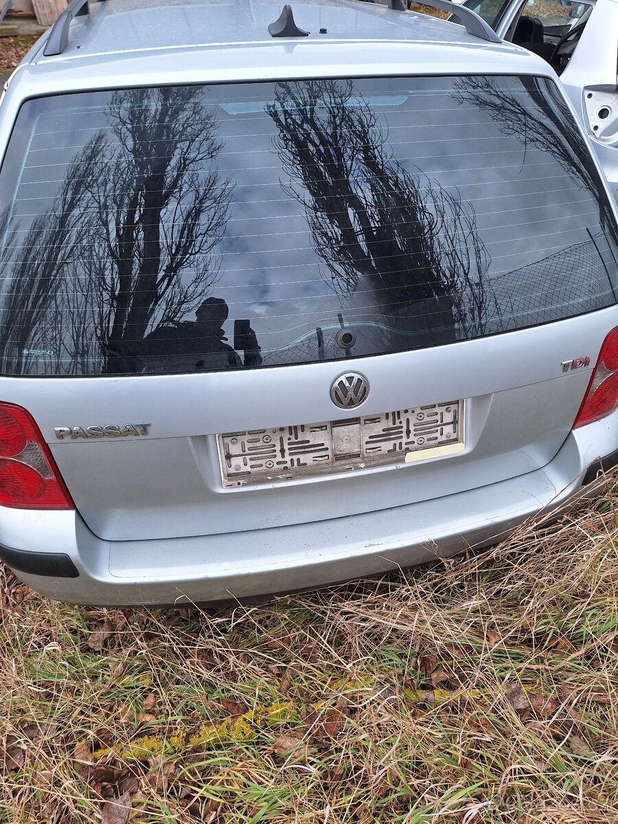 5 dveře Vw Passat 5,5 kombi