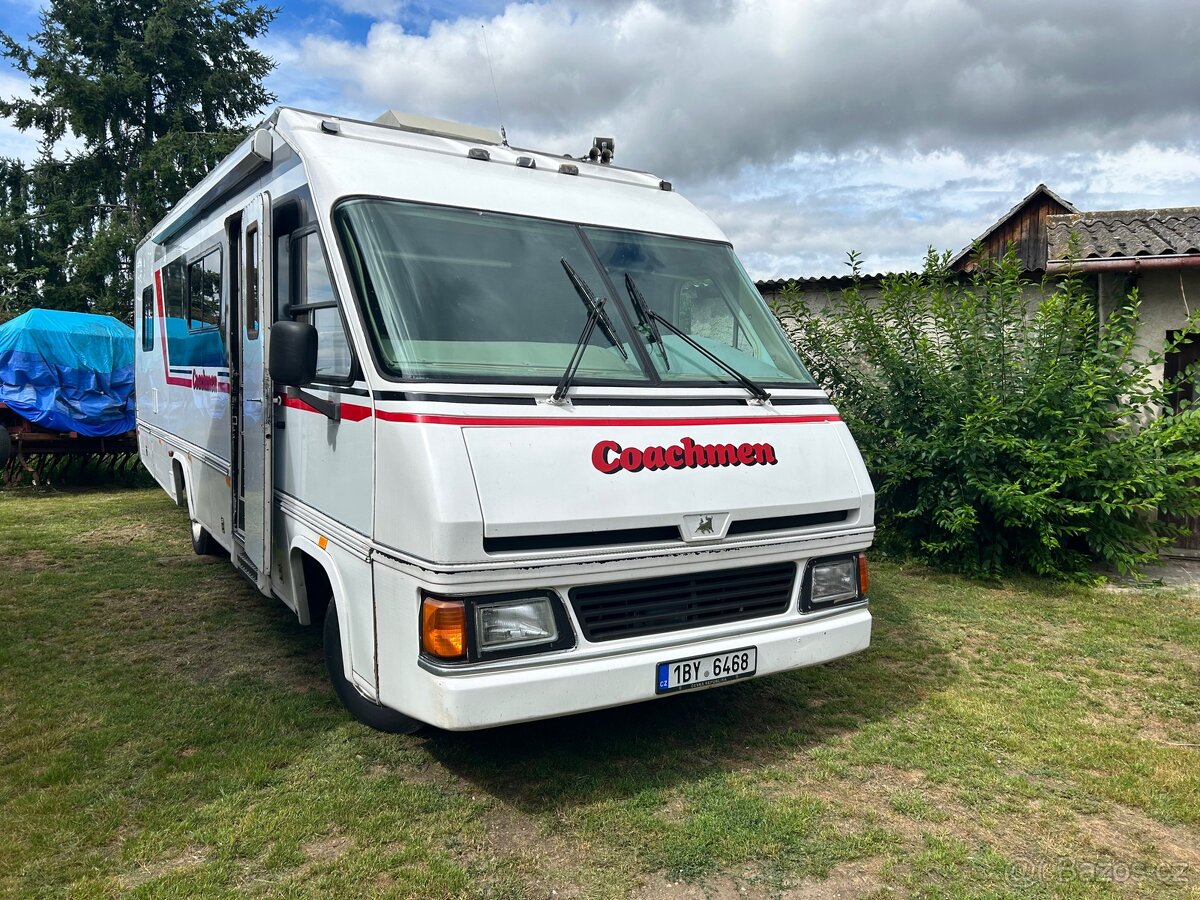 Obytné auto Coachmen USA