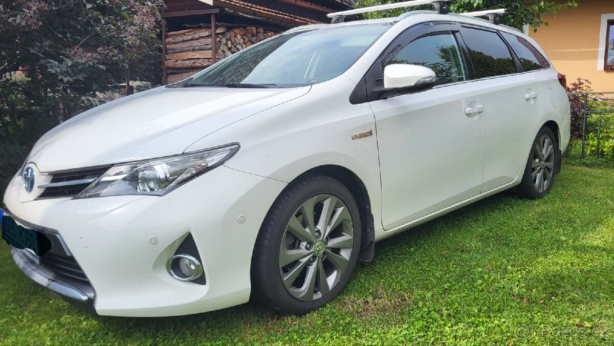 Toyota Auris Touring Sports HSD