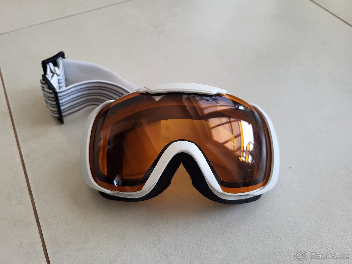 Lyžařské brýle