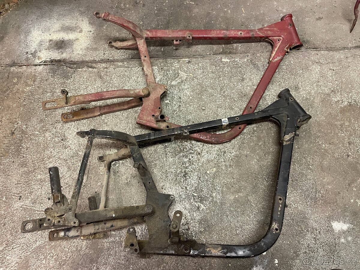 Rámy nosiče kartery Jawa Kývačka Paneka 250 350