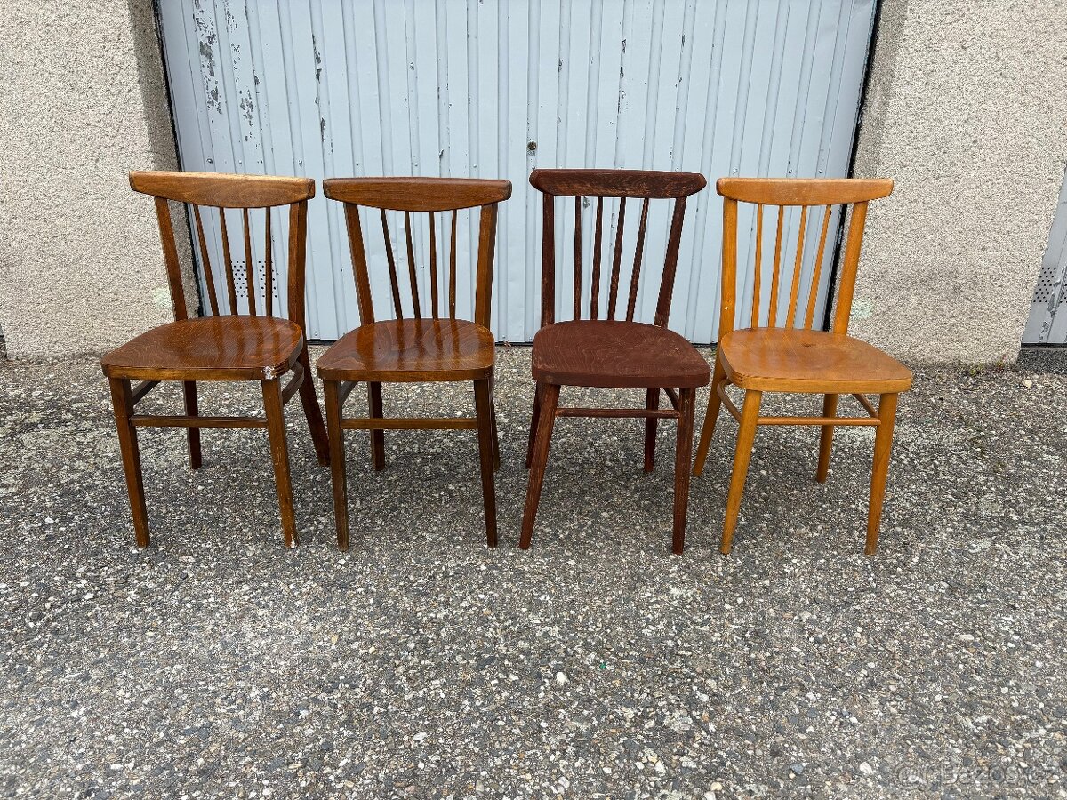 Dřevěné židle Ton