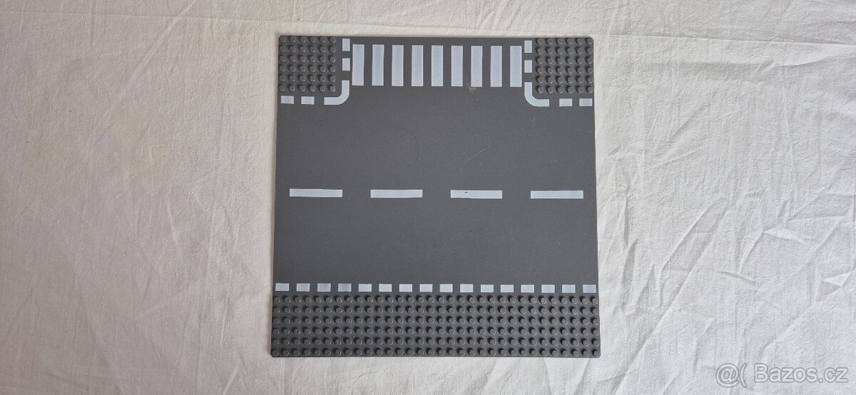 LEGO City silnice - rovinka s odbočkou - II