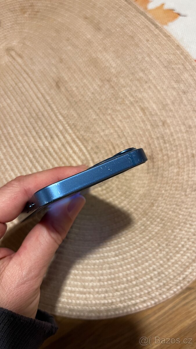 Prodám modrý iPhone 13 mini 128GB