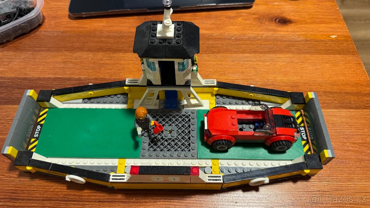 LEGO City 60119 Přívoz