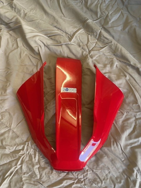 Honda NC750X horni kryt boxu