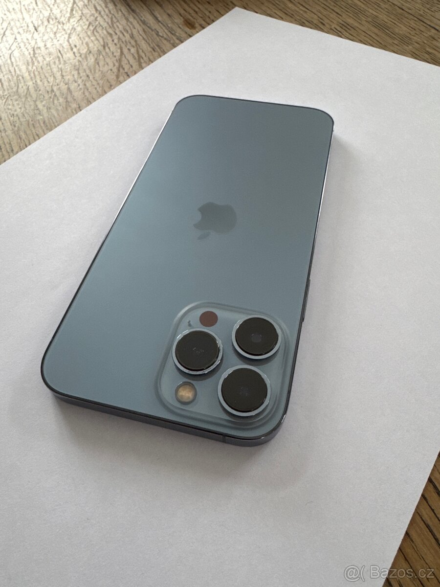 iPhone 13 Pro Max 256GB + kryty a skla