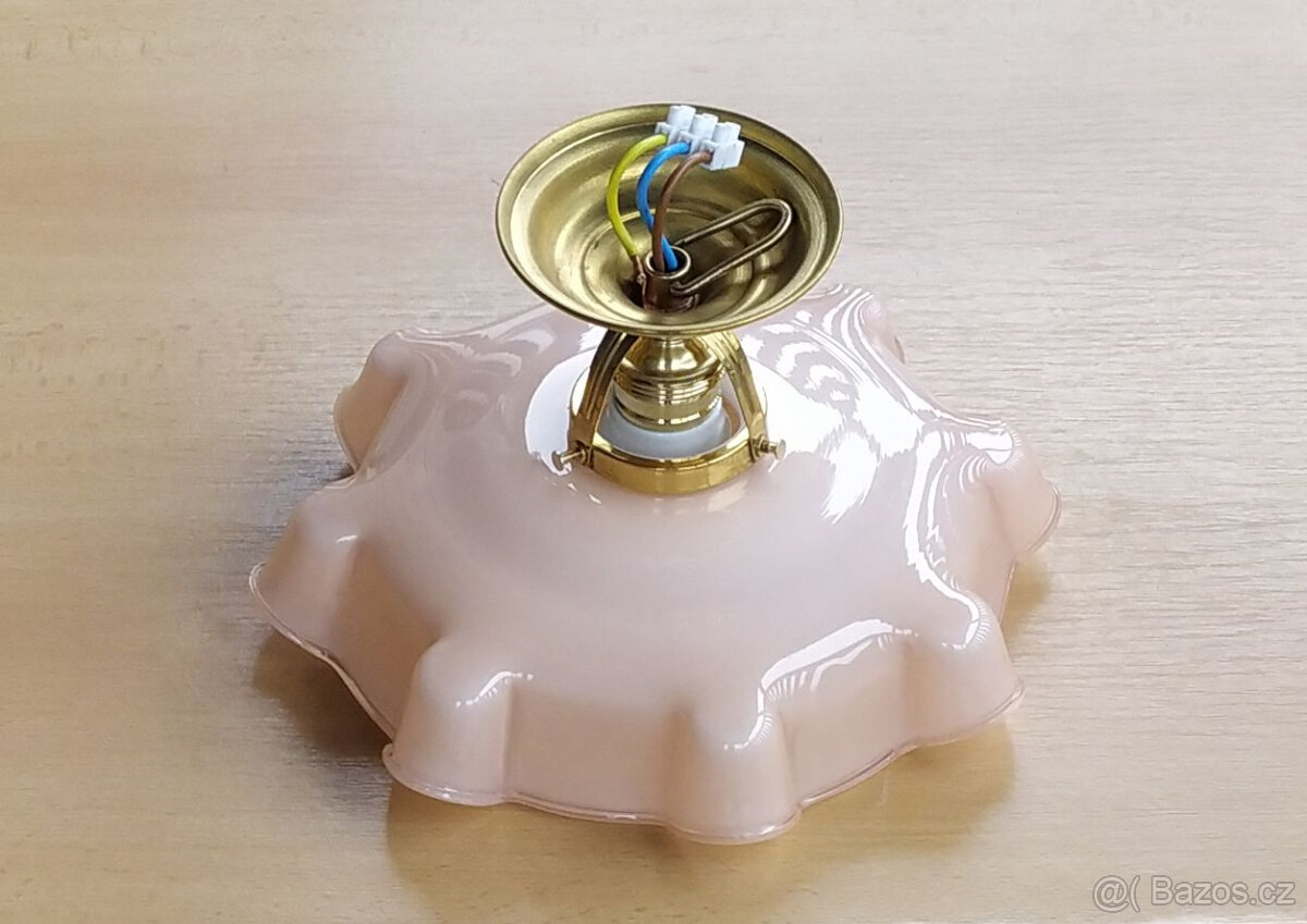 Hezký mosazný lustr / stropnice