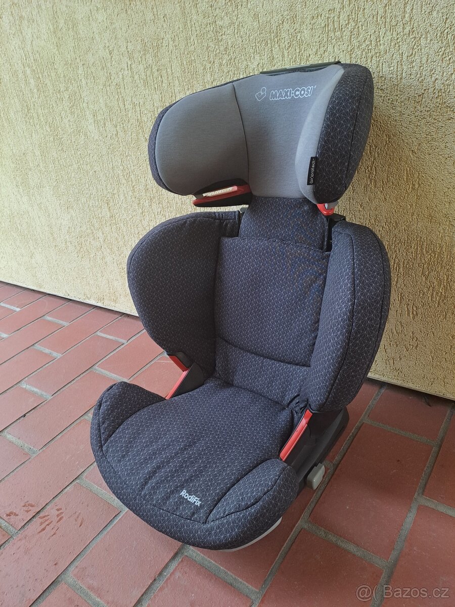 Autosedačka MAXI-COSI RodiFix 15-36 kg