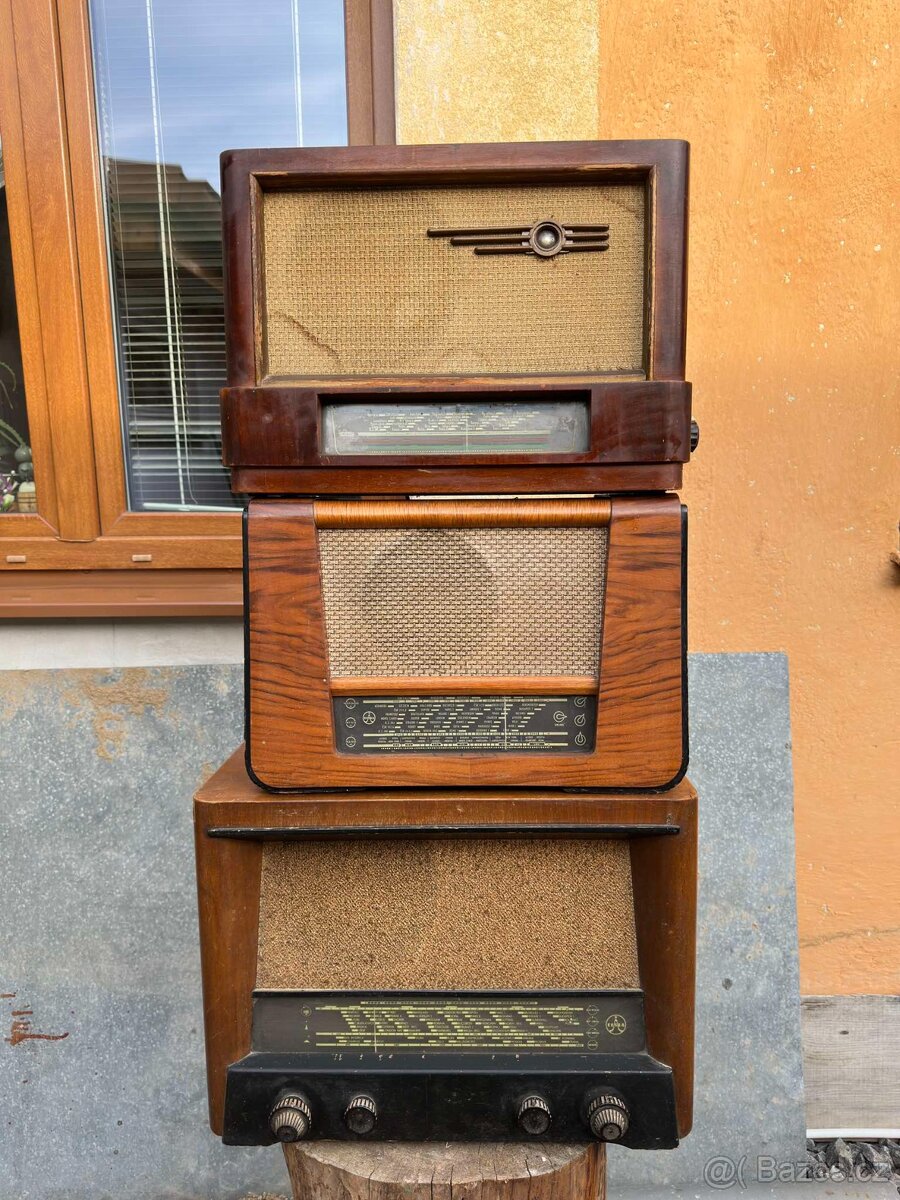 Staré radia značky Tesla
