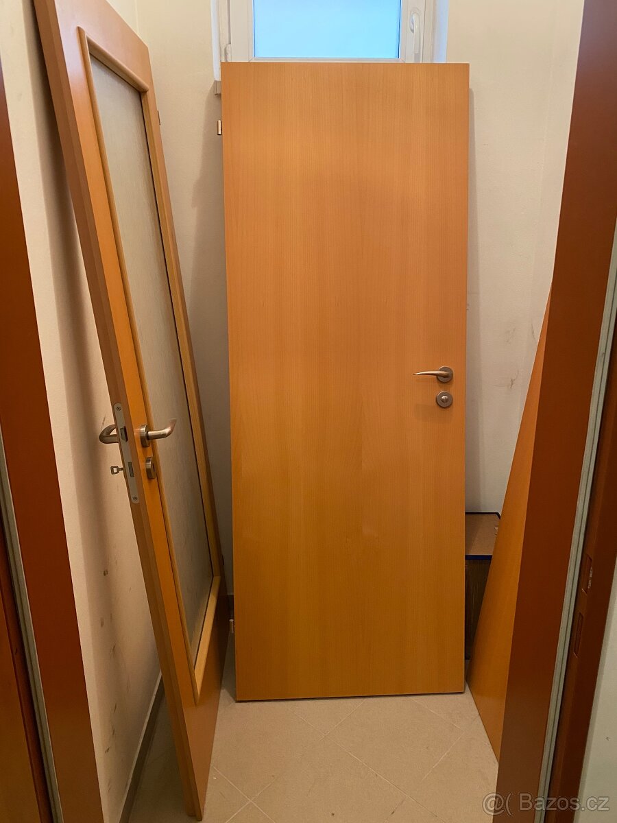 Interiérové dveře vč. obložkových zárubní