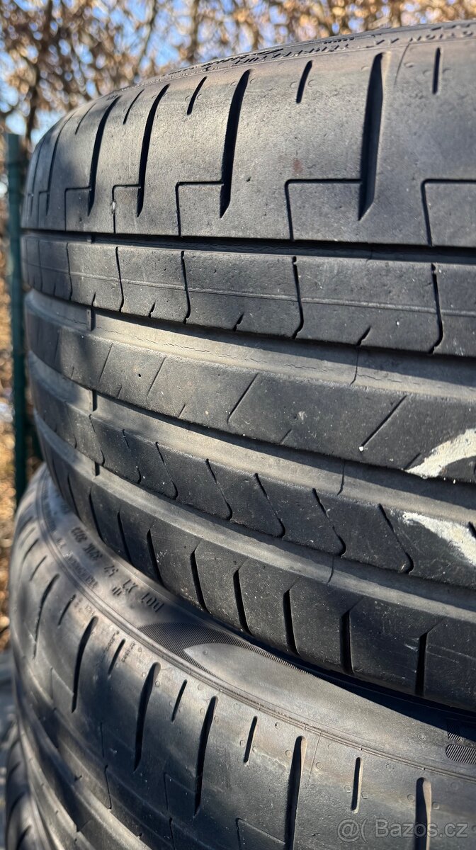Letní pneu Pirelli 245/35 r20, 305/30 r21