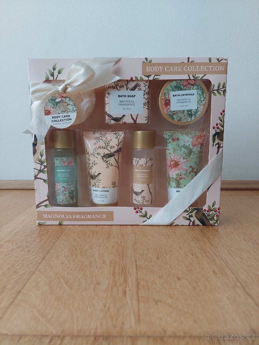 Sada do koupele: Body care collection: Magnolia fragrance