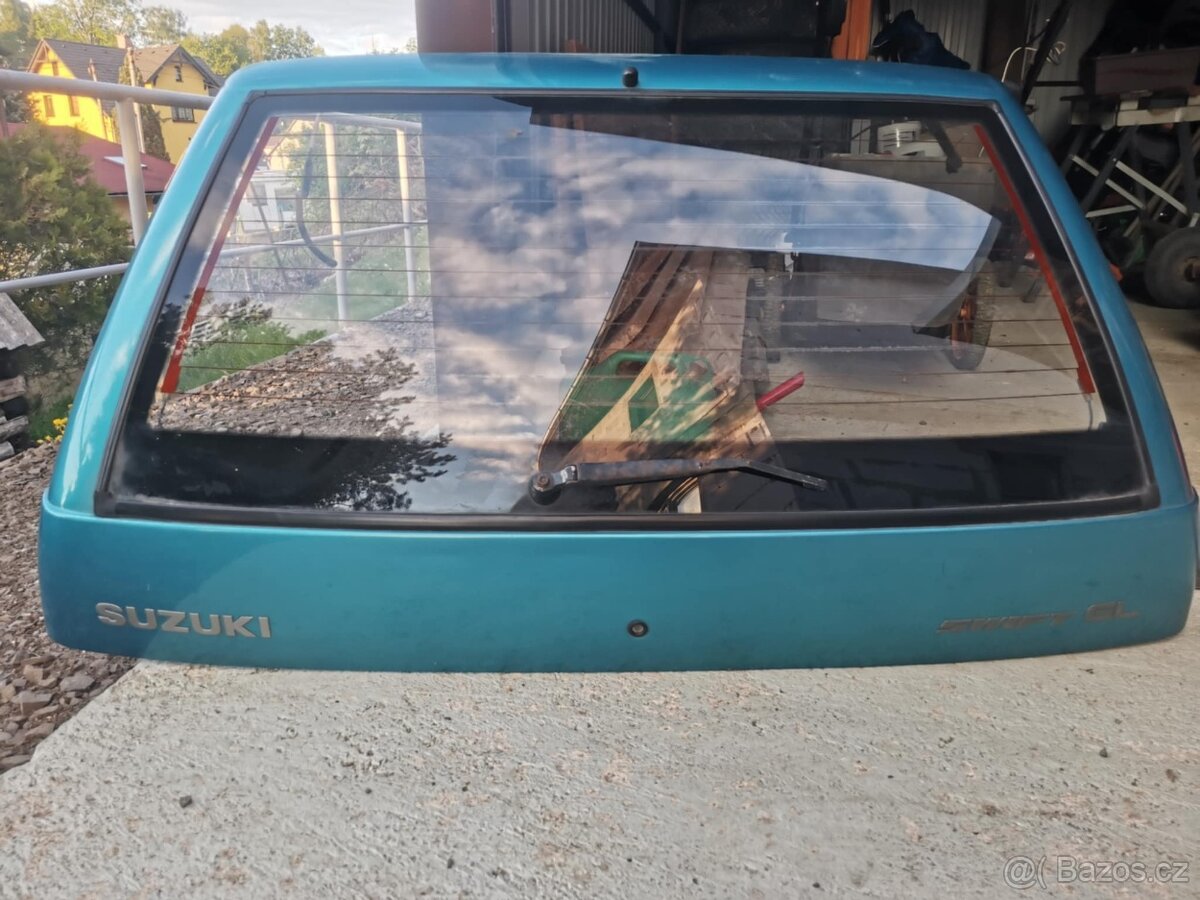 suzuki swift páté dveře