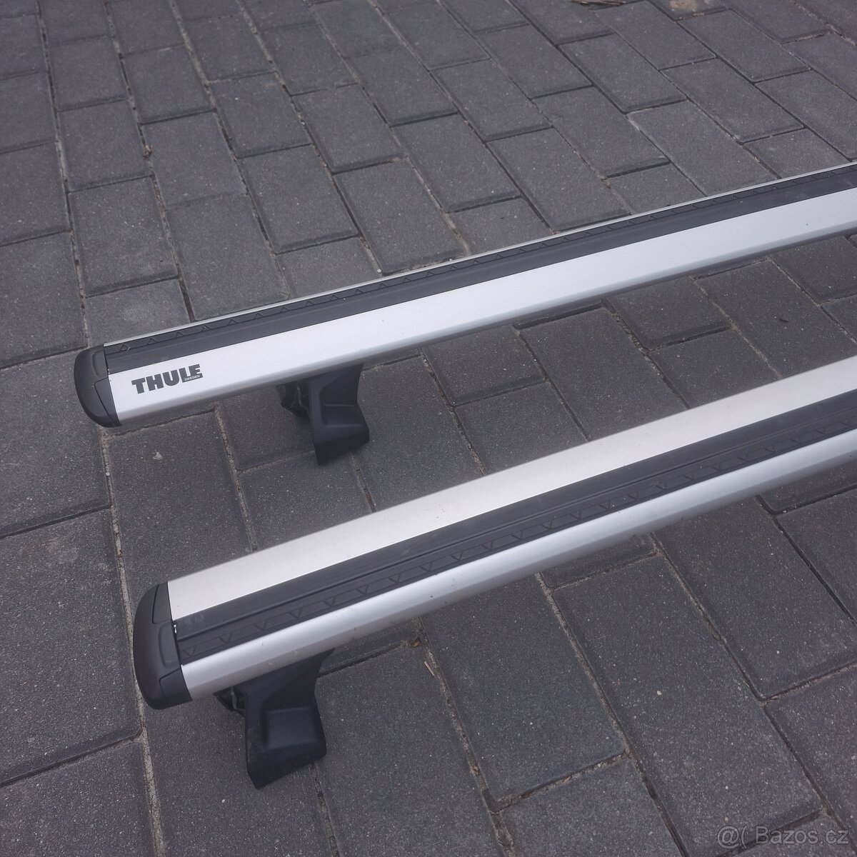 Thule patky 7107 + Thule týče 7113+ Thule 7060 kit