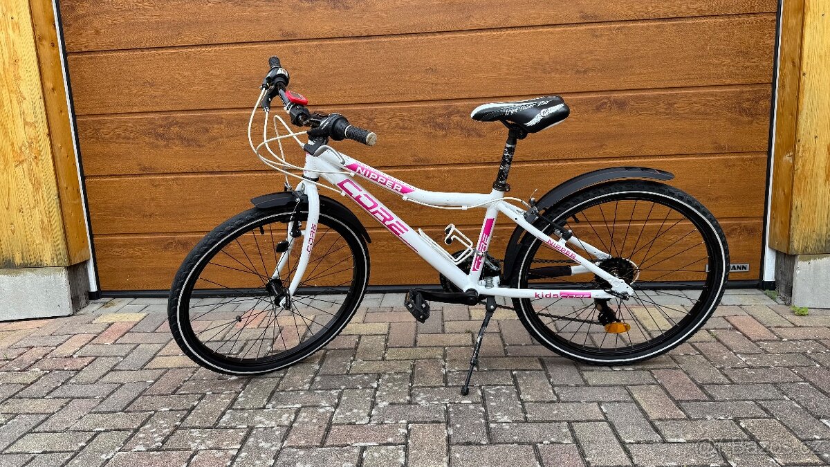 Core Nipper 24”, bílo-růžové