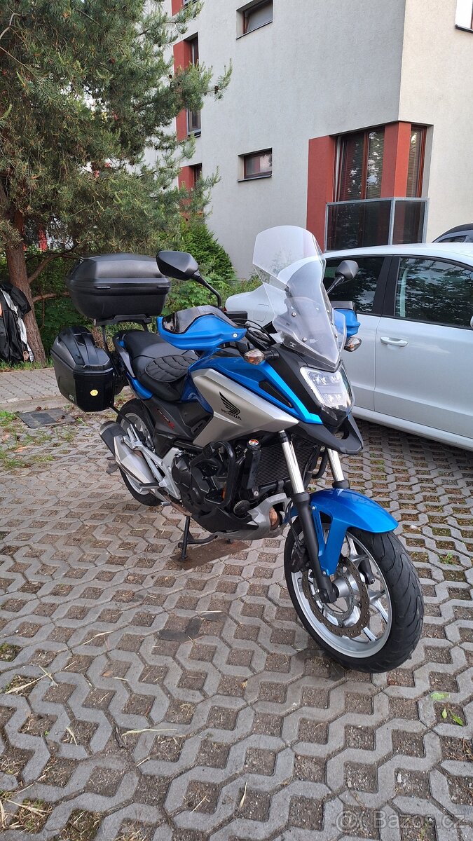 Prodám-Honda NC 750X r.2018