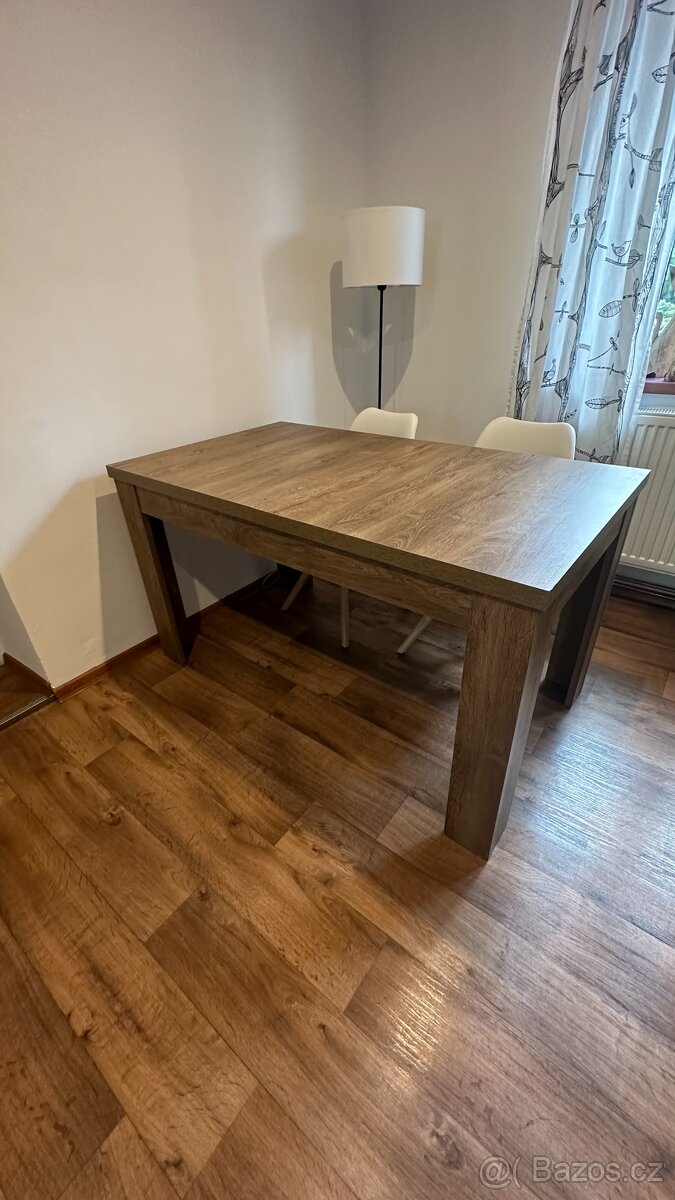 Jídelní stůl 140 x 80 rozkládací