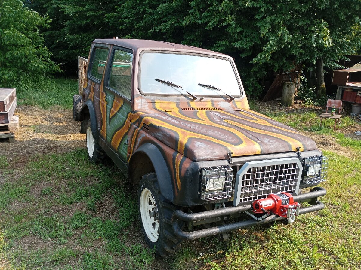 Suzuki samurai