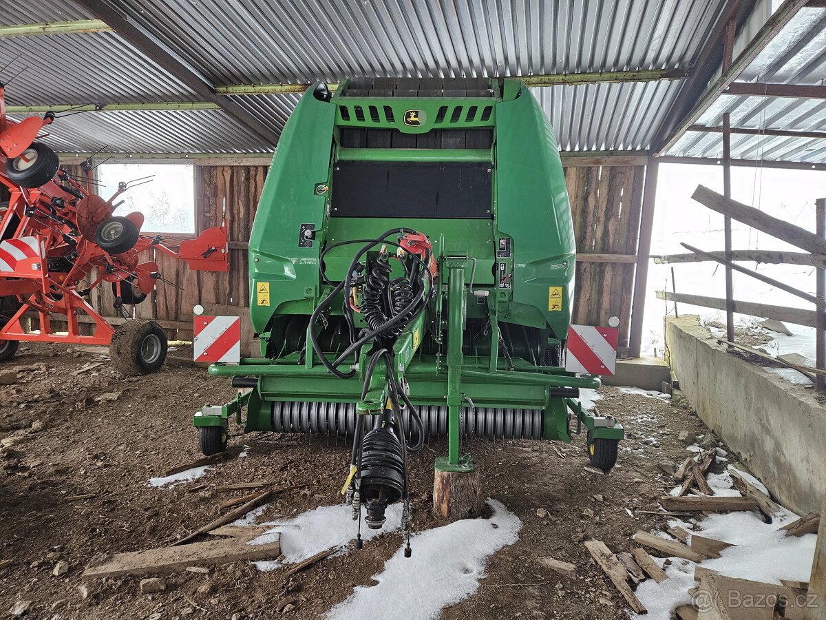 Lis John Deere V451M