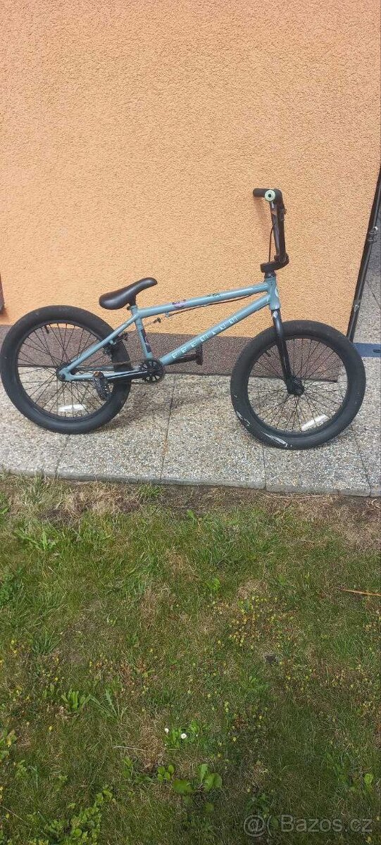 bmx kolo premium Inspired 2020 20.5 matte grey