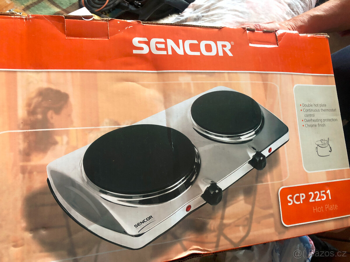 SENCOR SCP 2251 ELEKTRICKÝ VAŘIČ DVOJITÝ