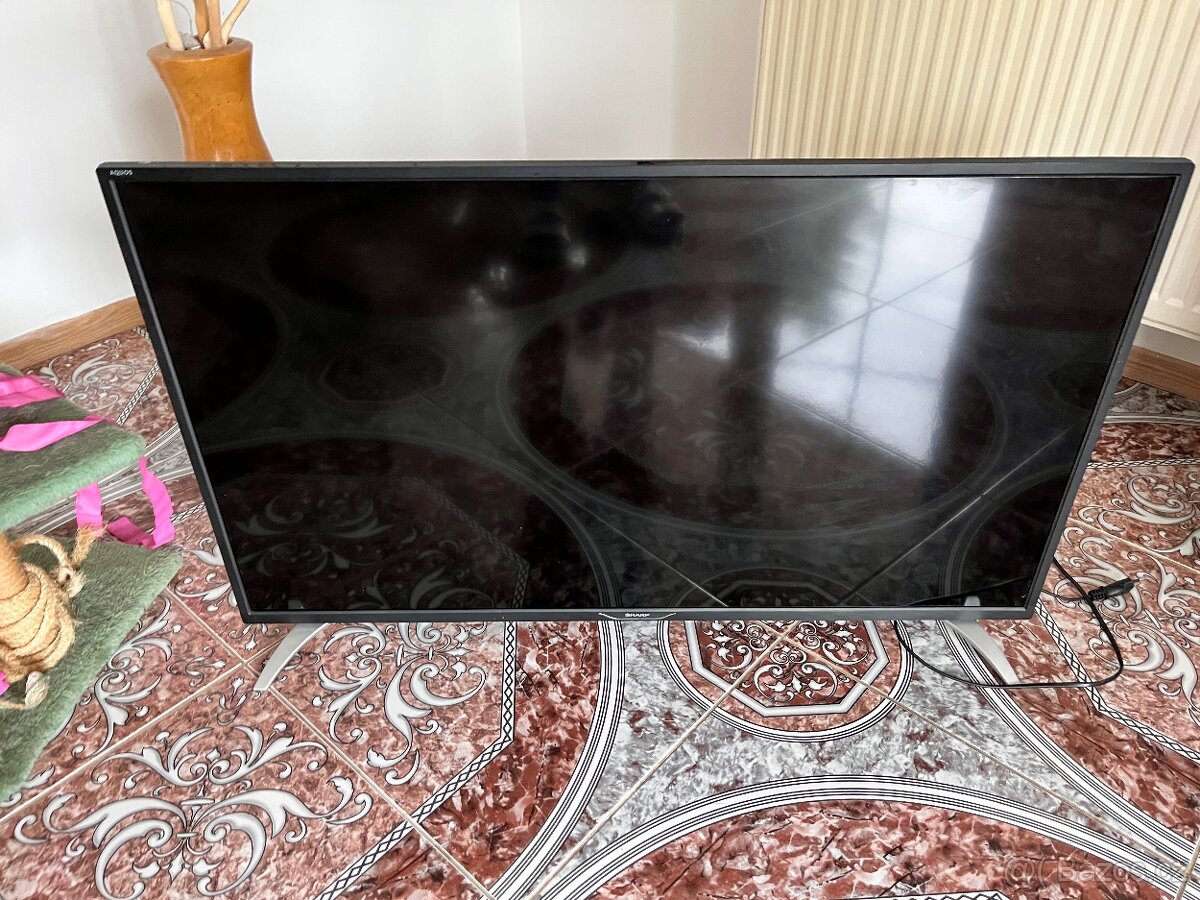 Prodám televizi Sharp
