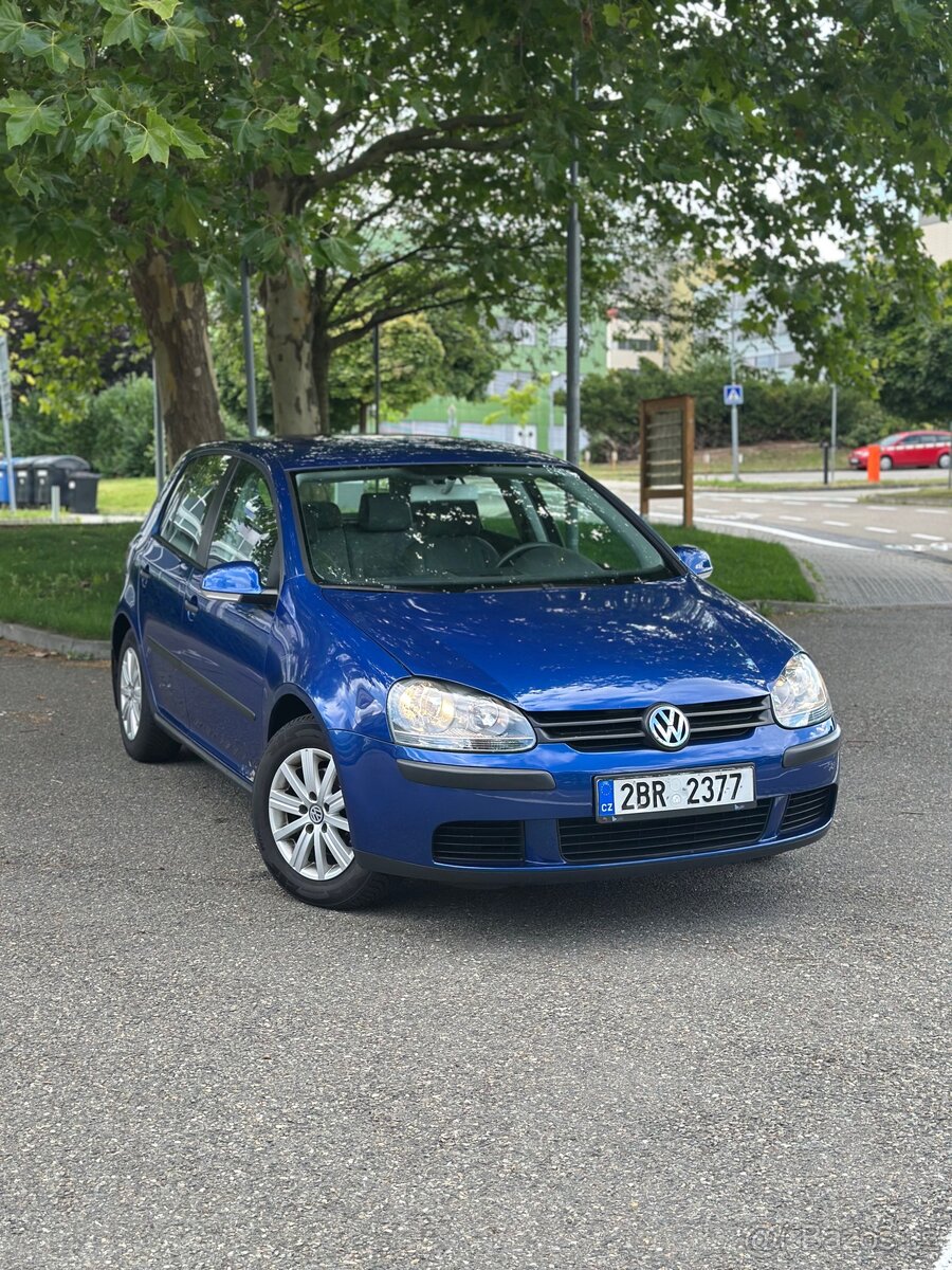 Volkswagen Golf V 1.4
