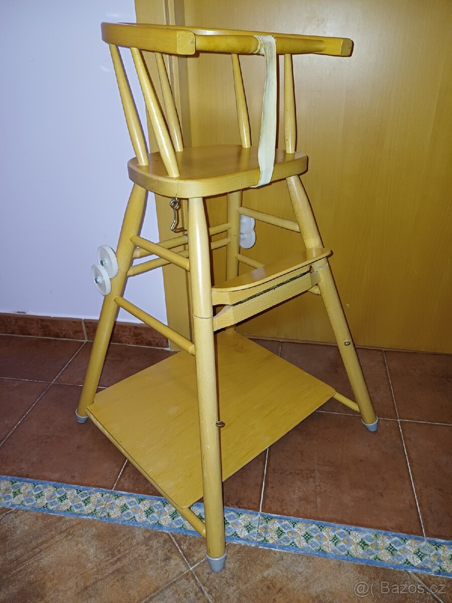 Rozkládací jídelní židle