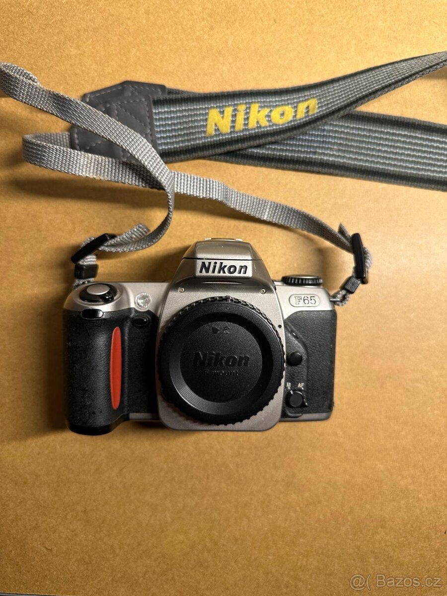 Nikon F65 – 35 mm zrcadlovka