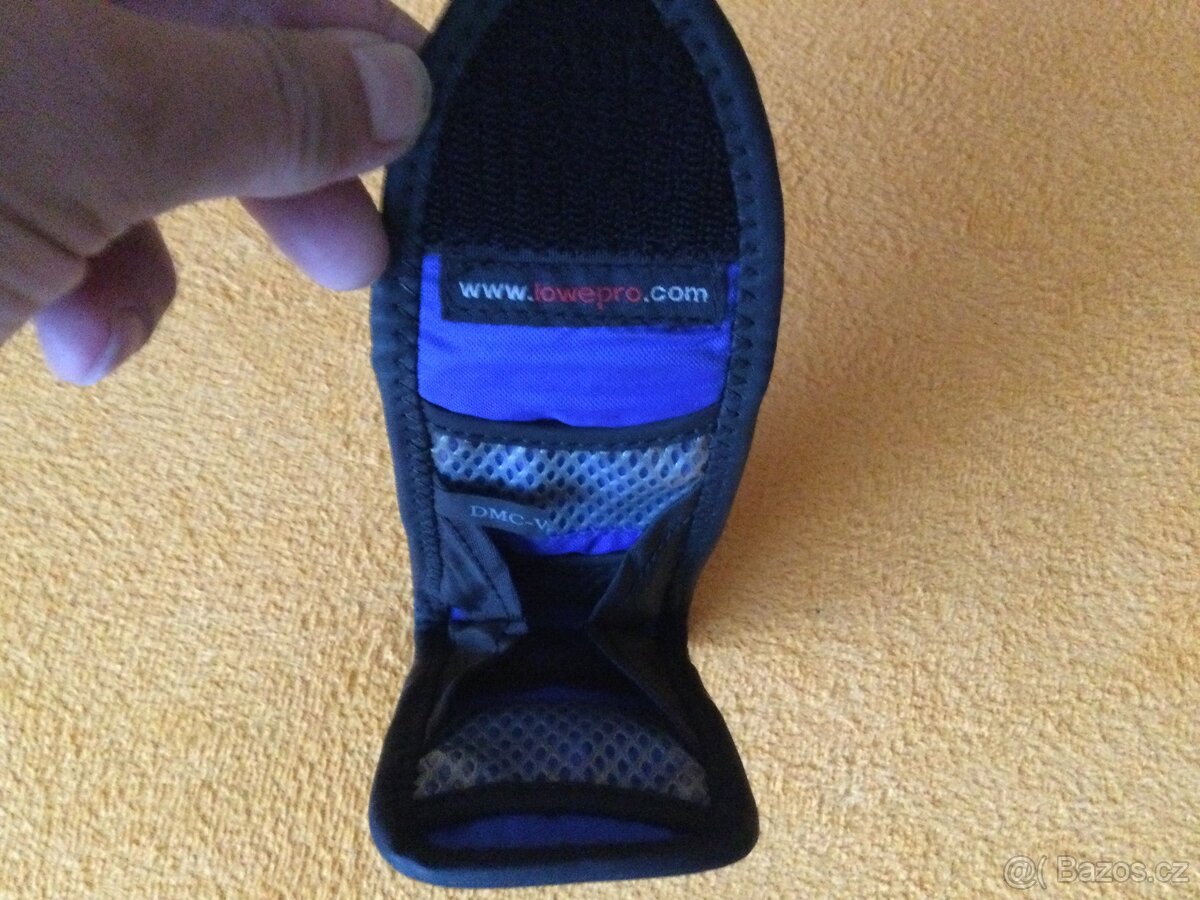 Pouzdro na paměťové karty