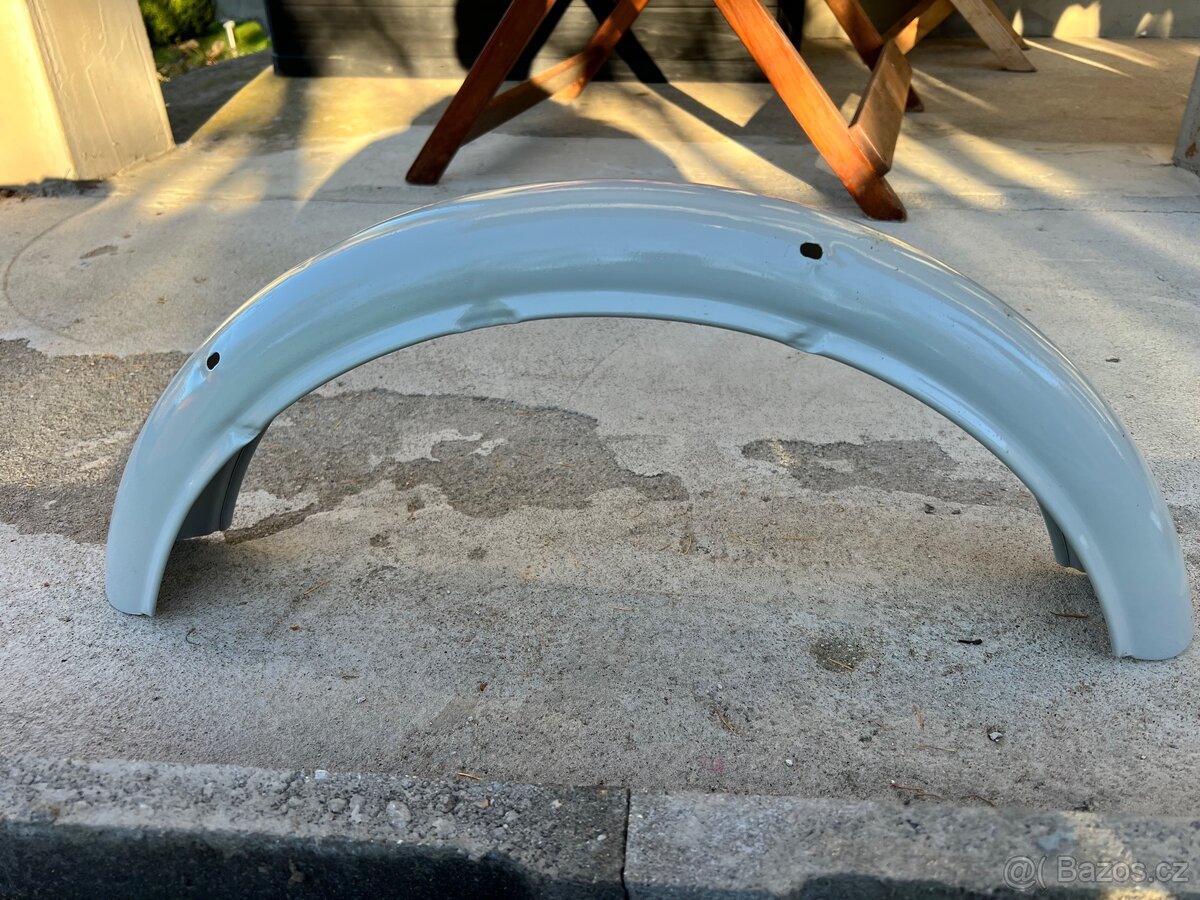 Jawa 23 přední blatník