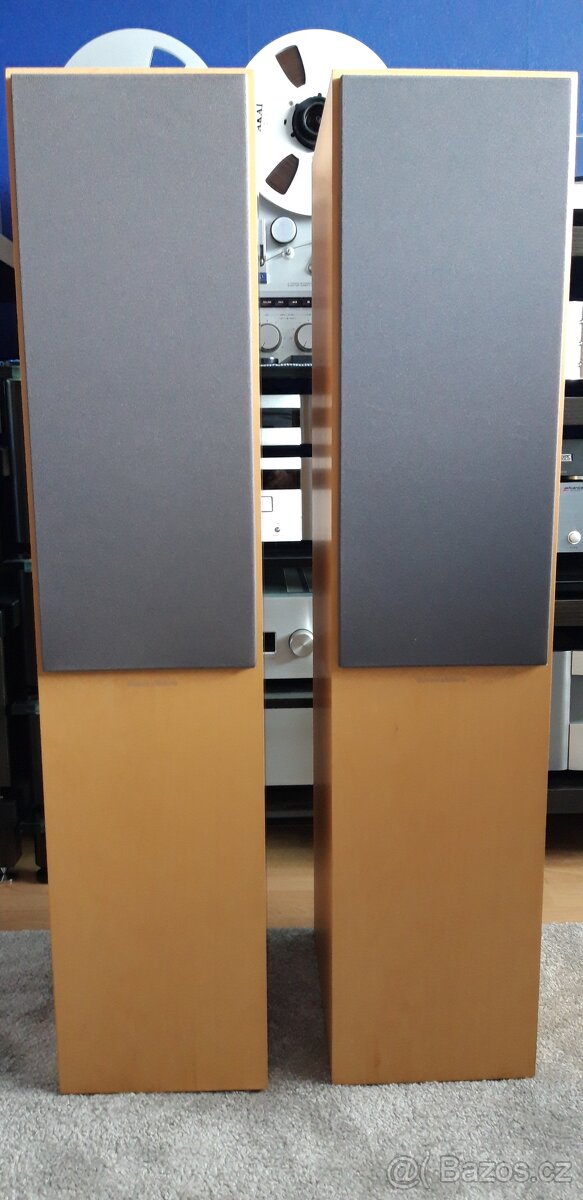 Bowers & Wilkins CM7