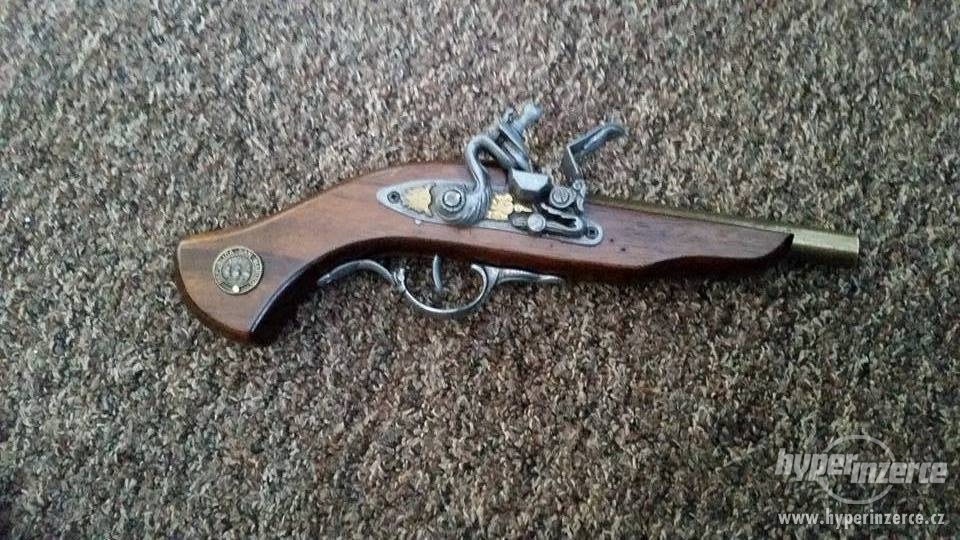 Bambitka San Marino 1751