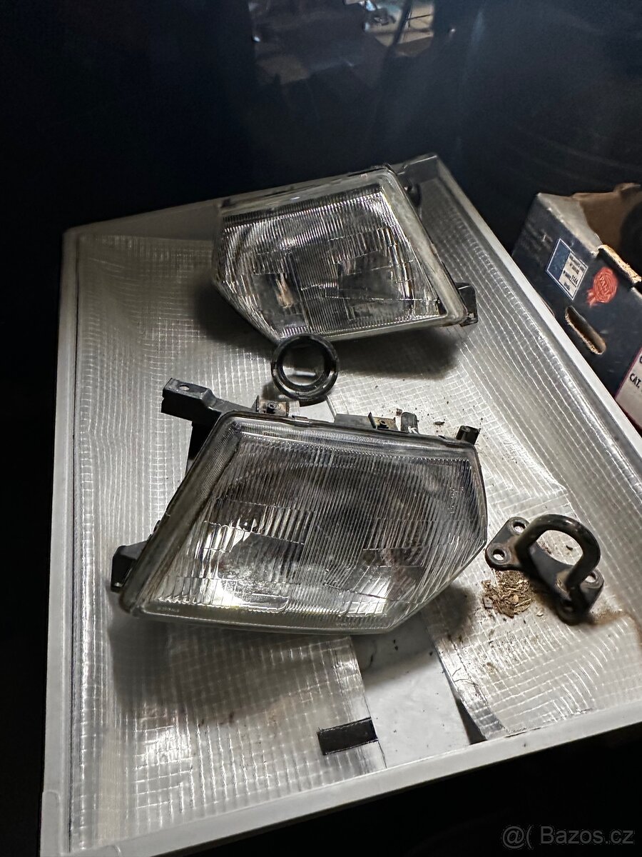 Světla nissan patrol y61