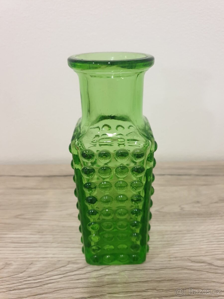 Váza Václav Hanuš, zelená