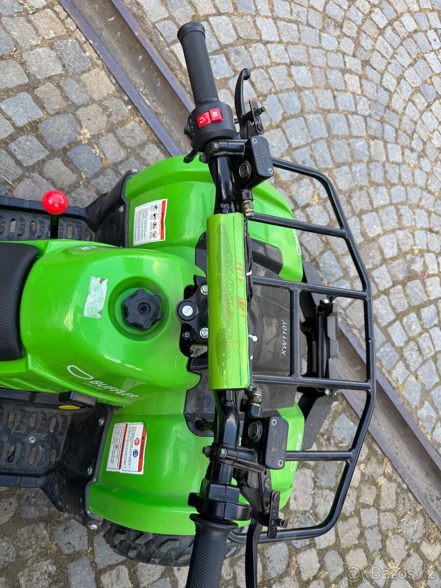 Dětská čtyřkolka