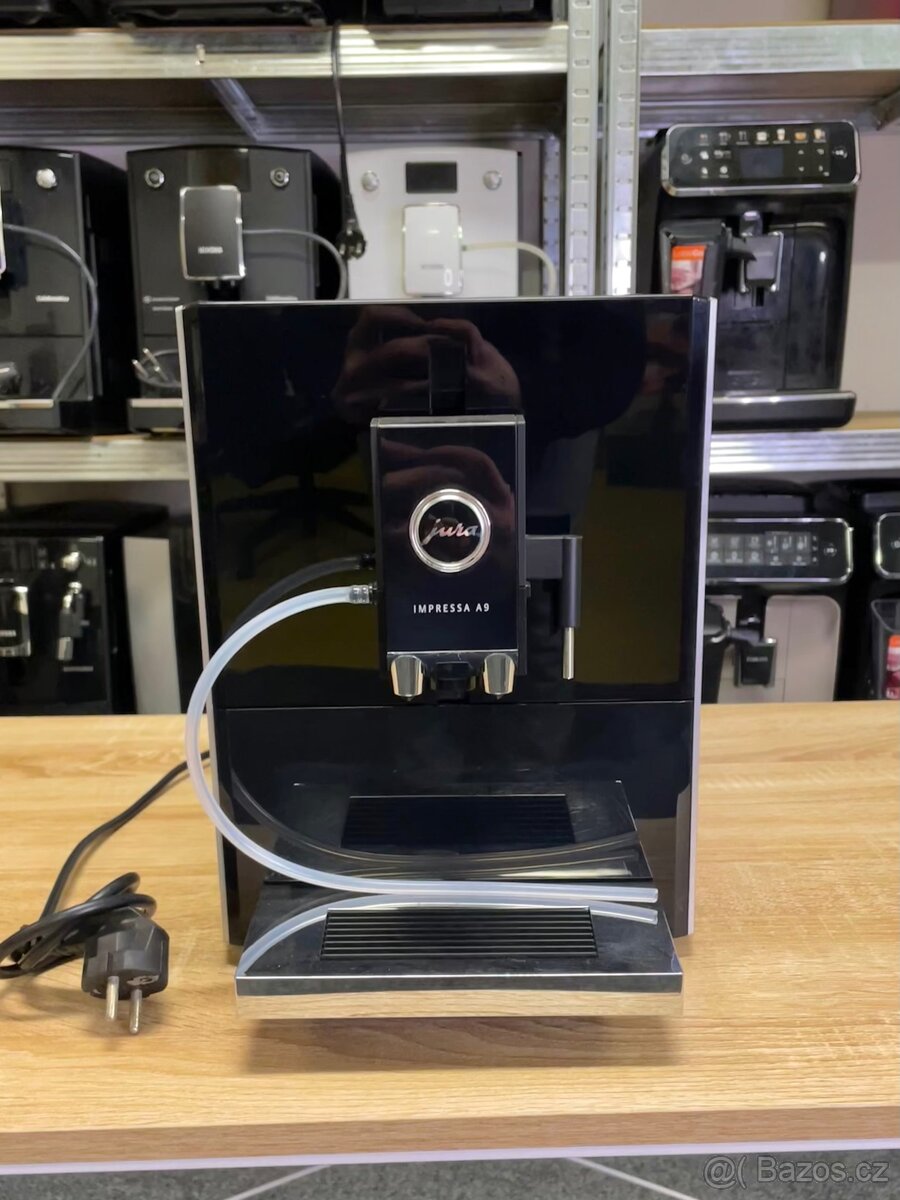 Kávovar Jura A9
