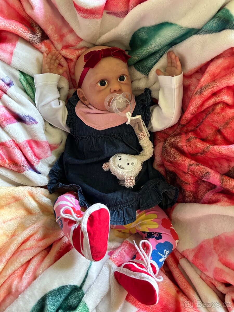 Reborn panenka-miminko.