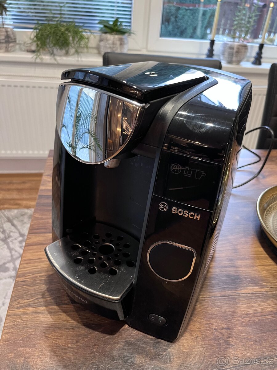 Kávovar Bosch Tassimo TAS4502N