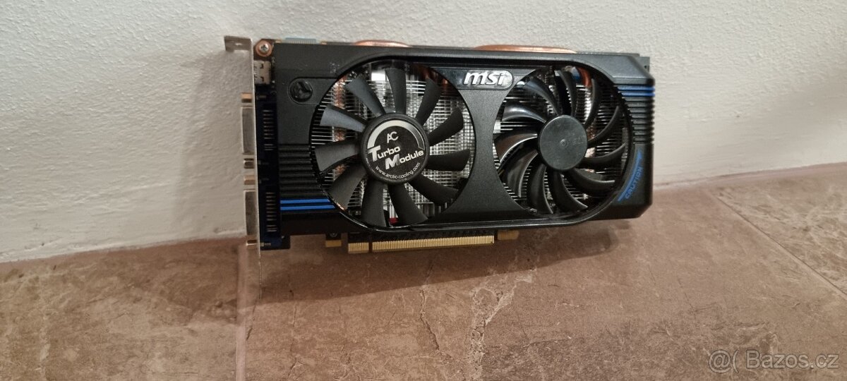 Grafická karta GTX 560SE