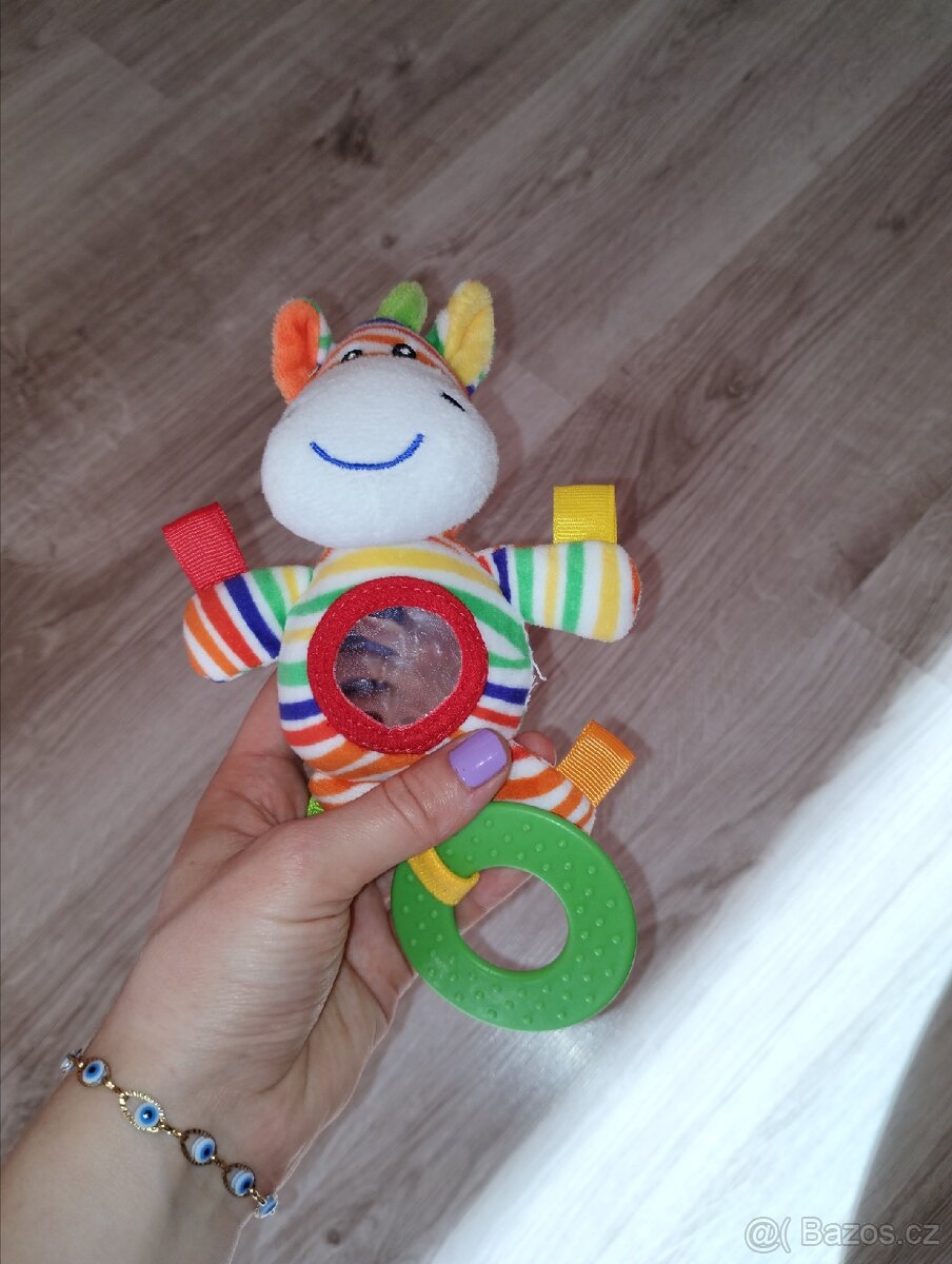 Hračka pro miminko