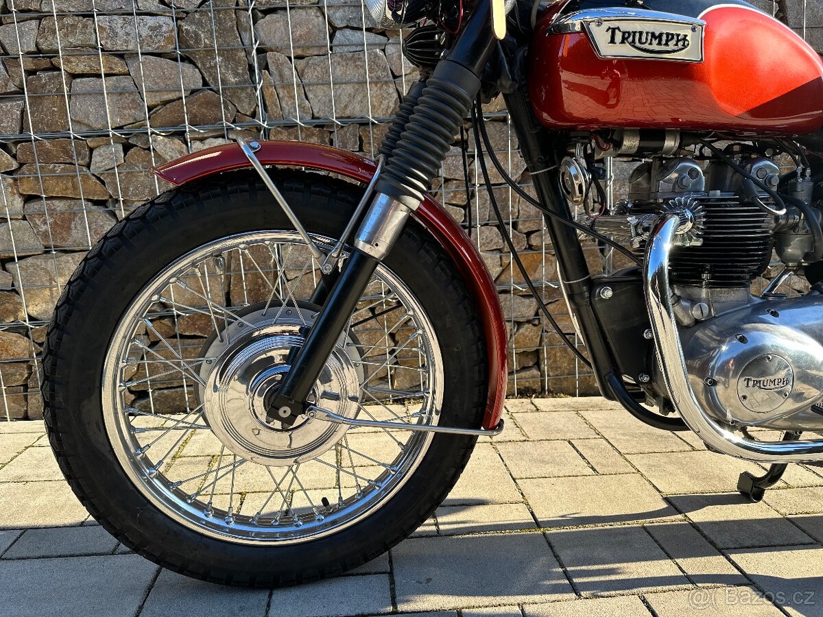 Triumph T100R Daytona