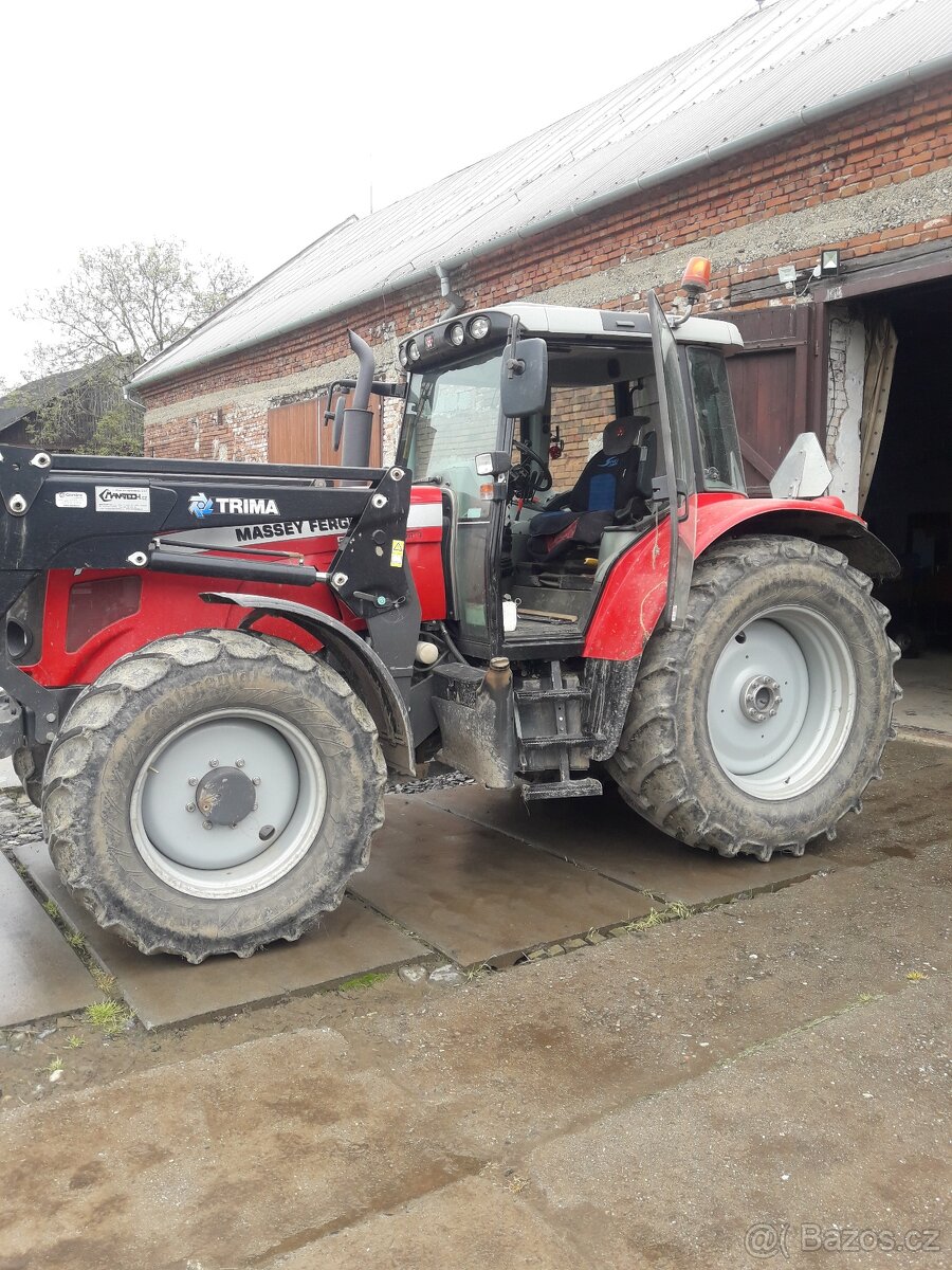 Massey Ferguson 5465