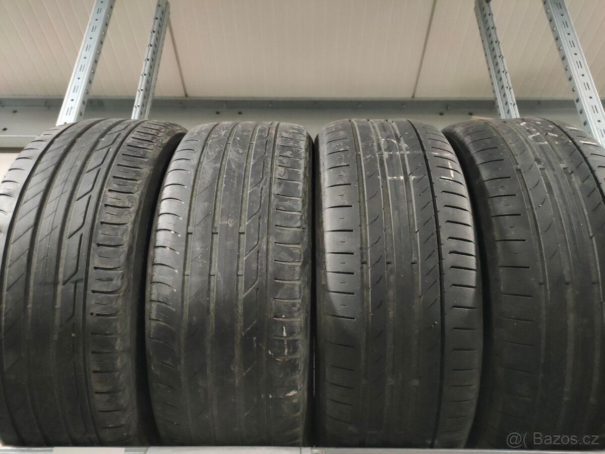 Letní pneu 215/50R18 2KS