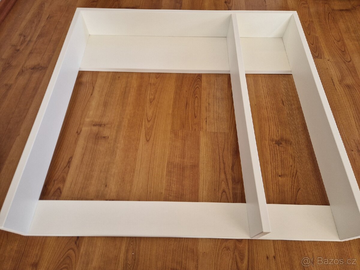 Přebalovací nástavec na komodu Ikea Malm