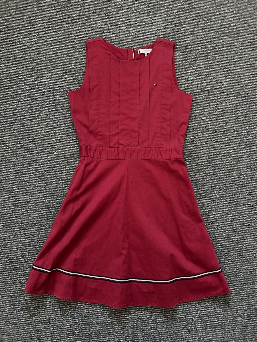 Dívčí šaty Tommy Hilfiger vel. 152