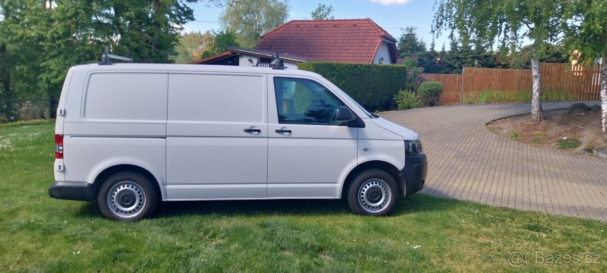 Prodám VW Transporter T5 2,0 TDI 62 kW