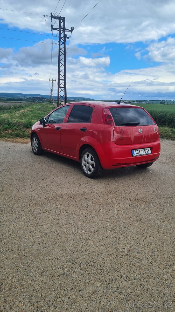 Fiat Grande Punto 2007 1.4 benzín
